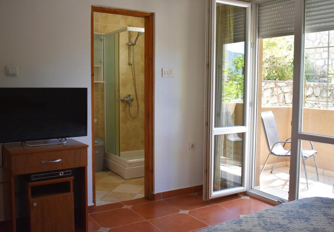 Apartments Montenegro Risan Cuckovic Exterior photo
